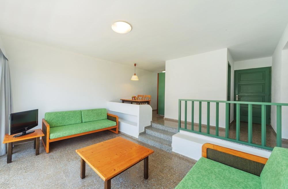 Aluasun Far Menorca Aparthotel ซัลการ์ ภายนอก รูปภาพ