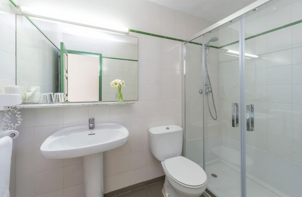 Aluasun Far Menorca Aparthotel ซัลการ์ ภายนอก รูปภาพ