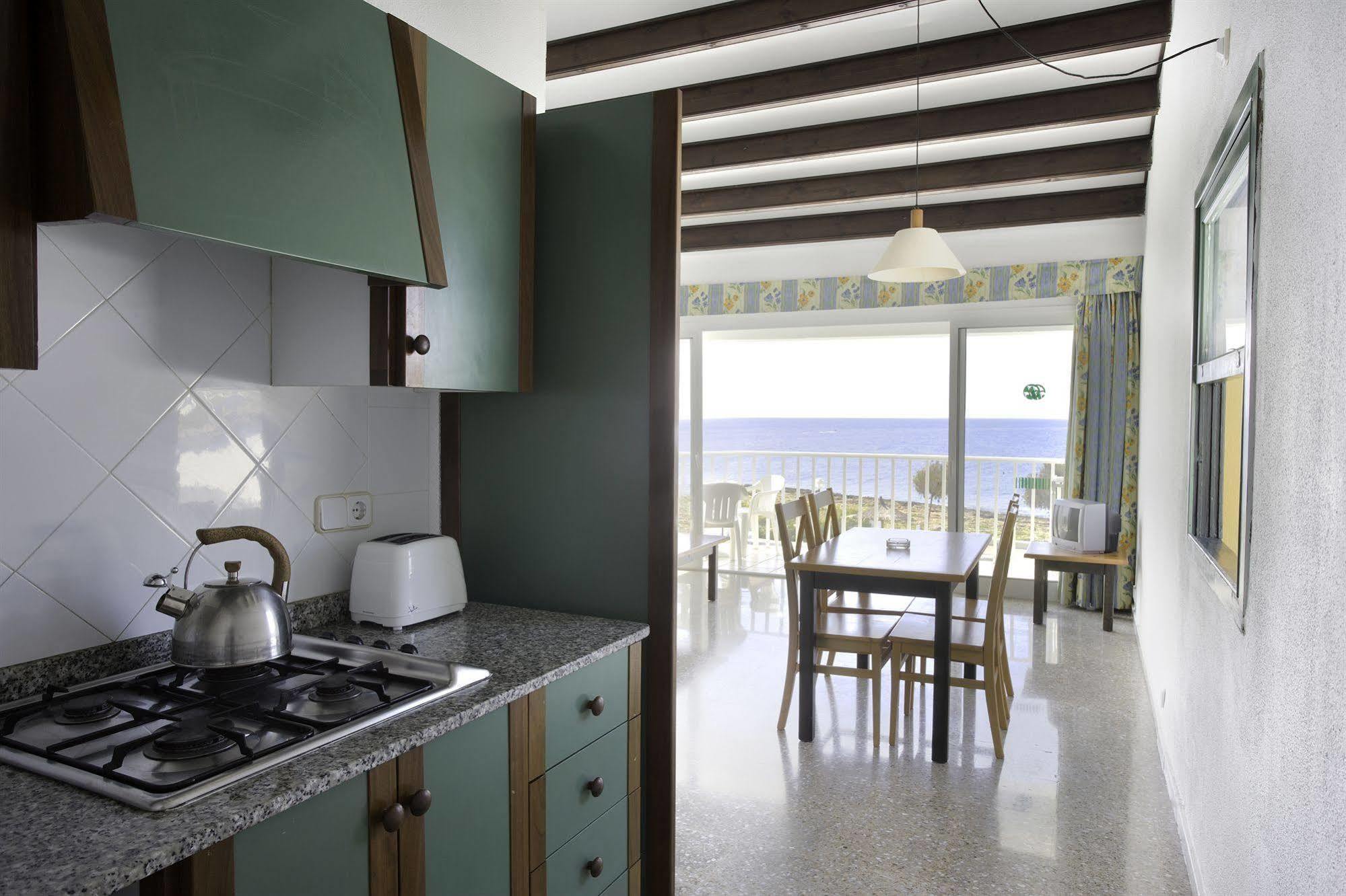 Aluasun Far Menorca Aparthotel ซัลการ์ ภายนอก รูปภาพ